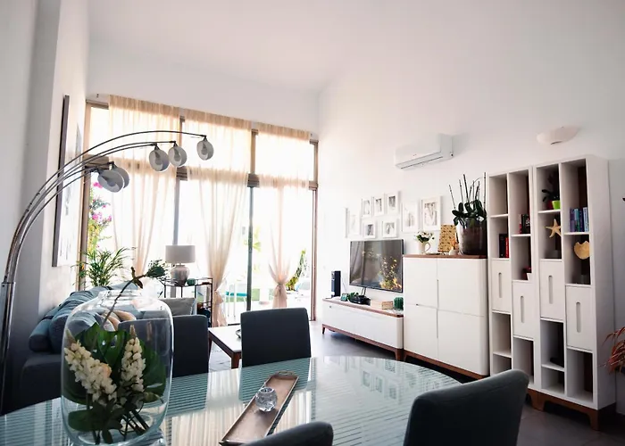 Вілла Caleta Golf Адехе