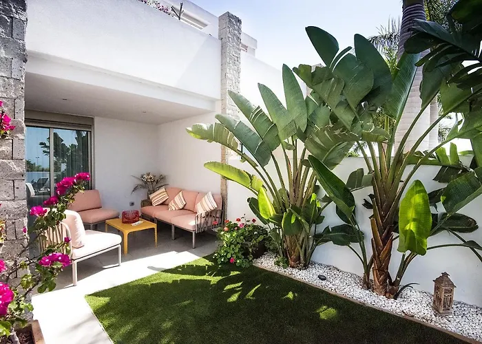 Caleta Golf Вілла *