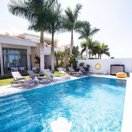 Caleta Golf Вилла