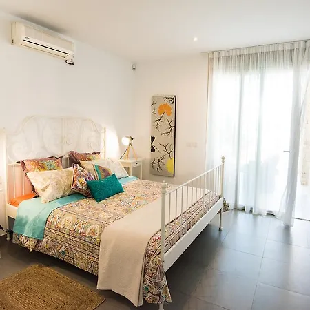 Вилла Caleta Golf *