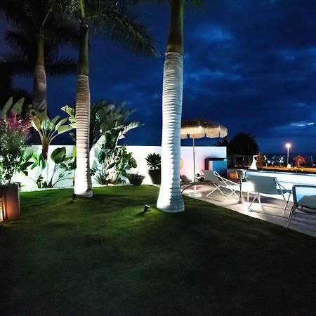 Caleta Golf *